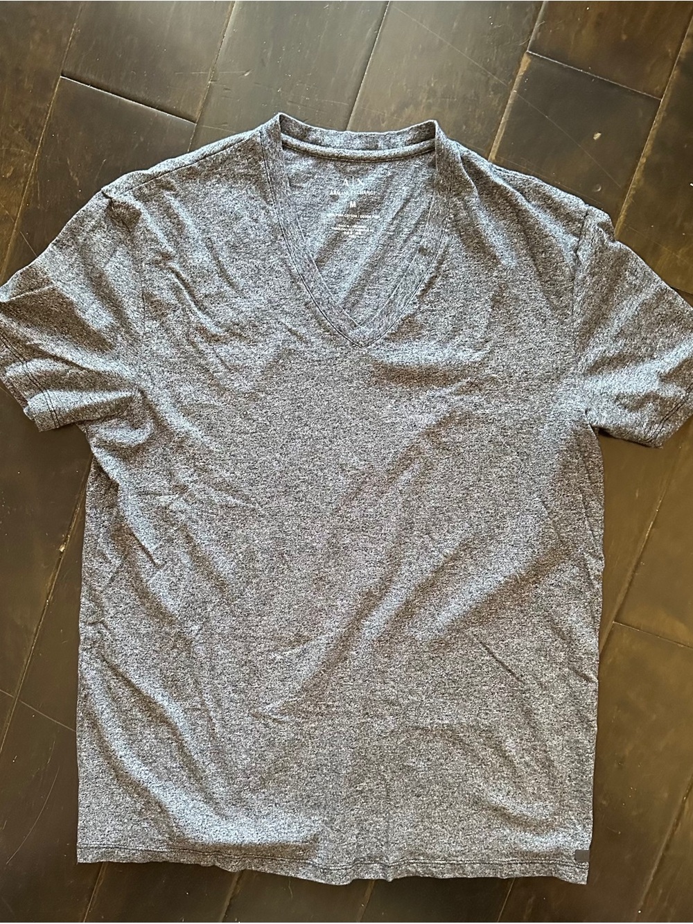 A/X Armani Exchange Men's MEDIUM Heather Gray V-Neck Short Sleeve Cotton Tee